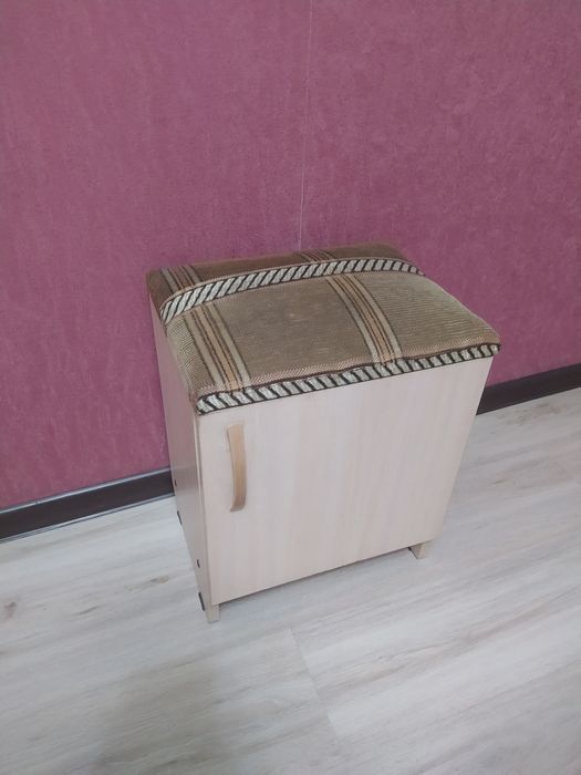 Продам тумбу под обувь