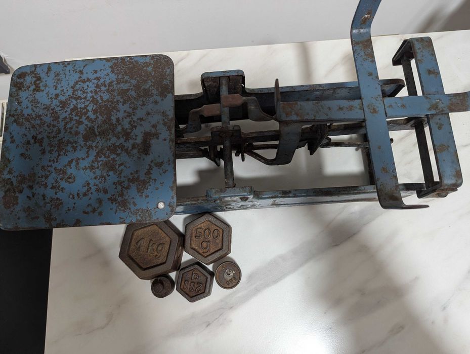 Cantar, Balanta veche, functionala,cu greutati an 1930, decor vintage