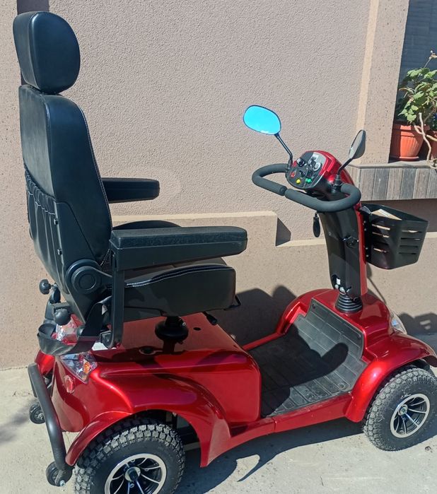 Инвалидна електрическа количка ( четириколка )