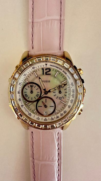 Часовницы GUESS W0017L2