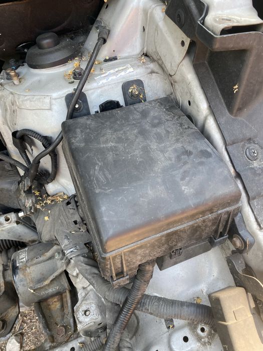 Бушониери с релета Hyundai ix35 LM (2010–2015) 1.7crdi