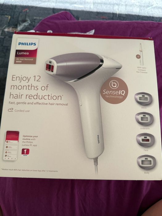 Philips Lumea IPL 8000 – фотоепилатор, използван веднъж