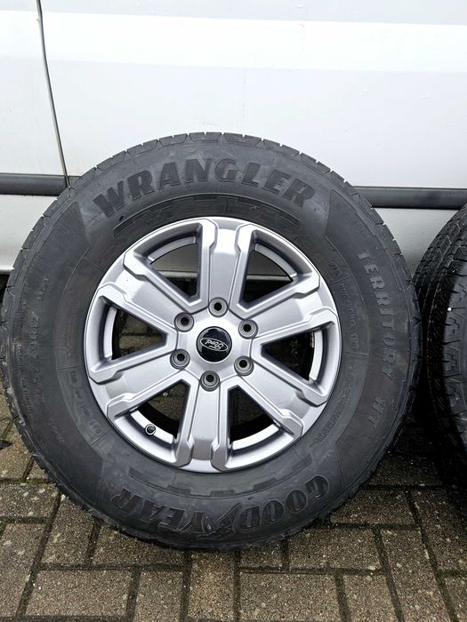 Лети джанти 17" 6x139,7 Ford Ranger Гуми 255/70/17