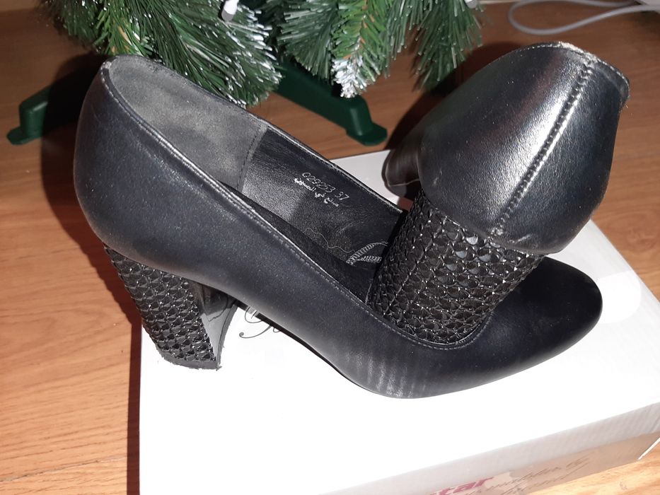 Дамски обувки  !