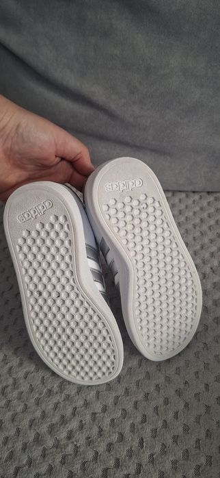 Adidas 28 Grand Court 2.0 IH5532 Alb