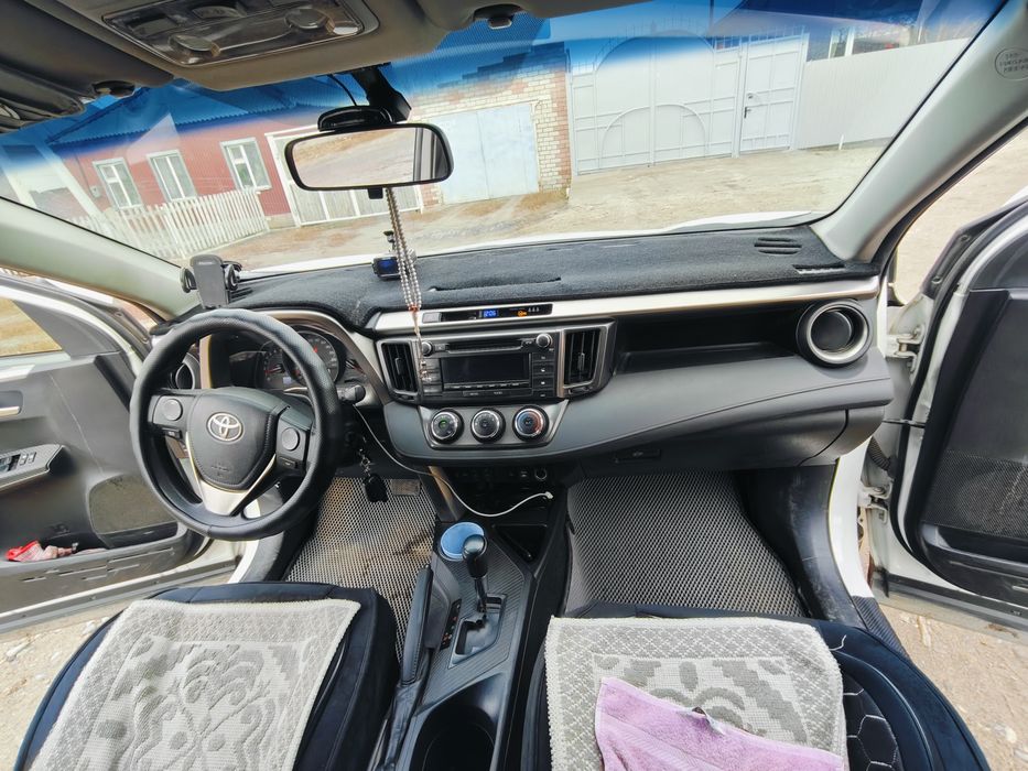 Продам Toyota Rav 4