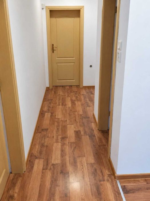 Дава се под наем Офис в Пловдив, Център - 120 кв.м за 660 € - Снимка #2