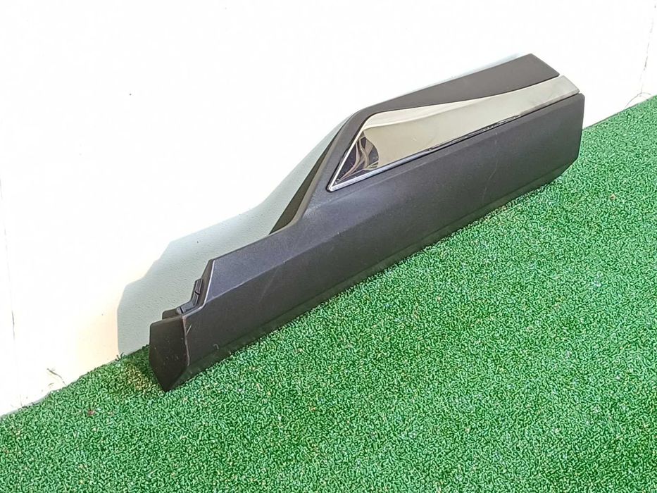 лайсна задна дясна врата Nissan X-trail 2021-2025 г. #1022V.