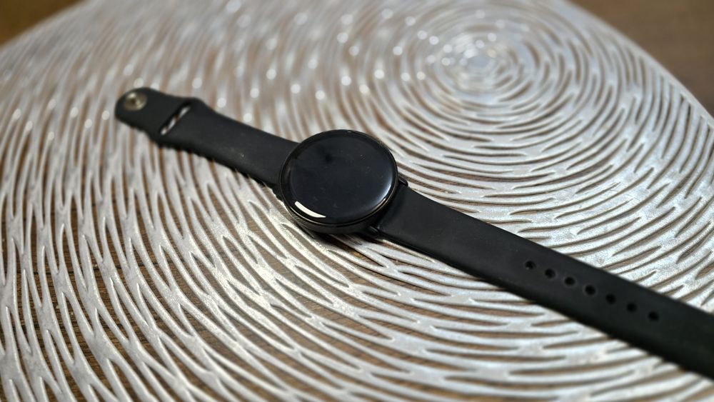 Смарт часы новые не носил почти