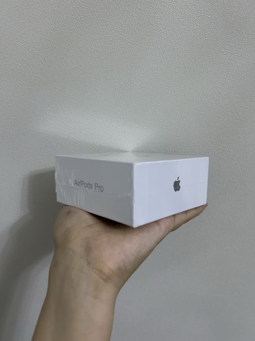 Airpods pro 2  новые не вскрытые