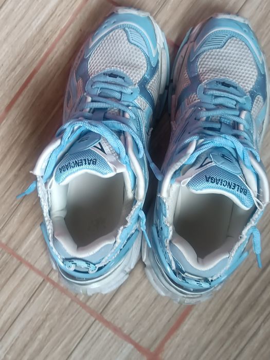 Balenciaga runner