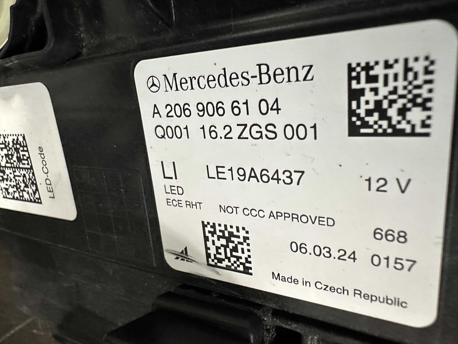 Фар фарове ляв Mercedes C klasse W206 far farove Мерцедес 206 LED