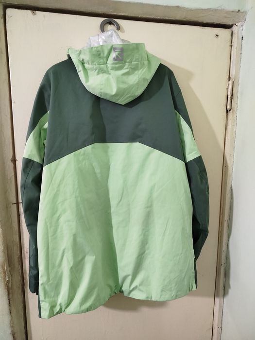 Продам горнолыжную куртку.