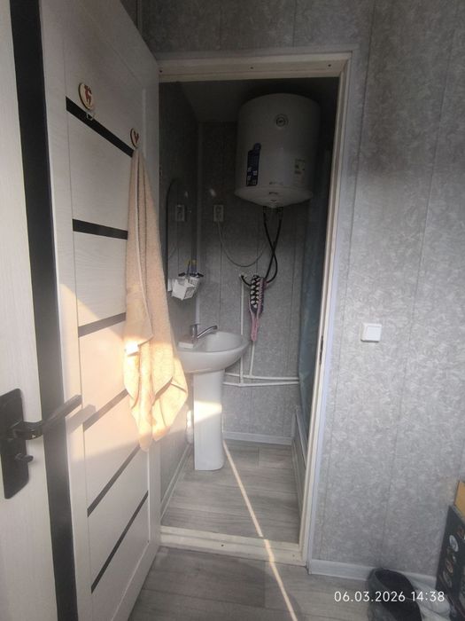 контейнер уй сотилади