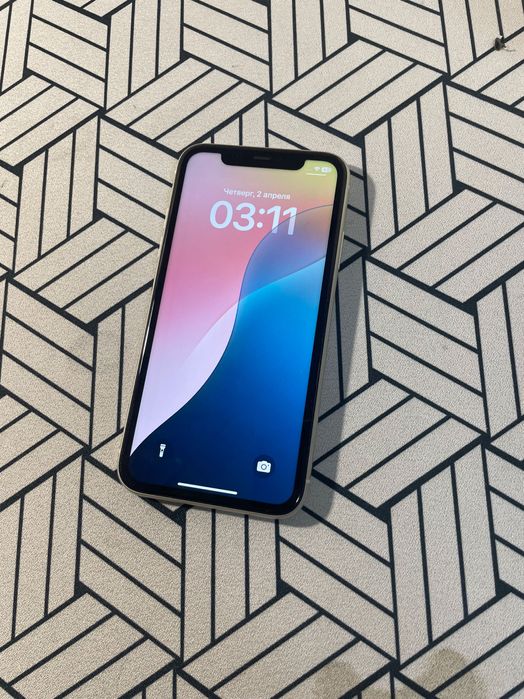 Продам iPhone 11 64 GB