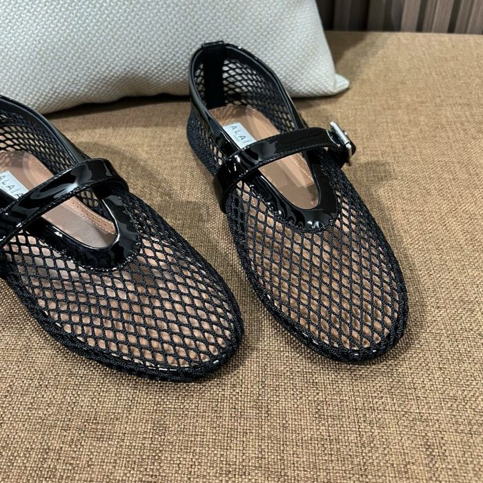 Balerini model Alaia