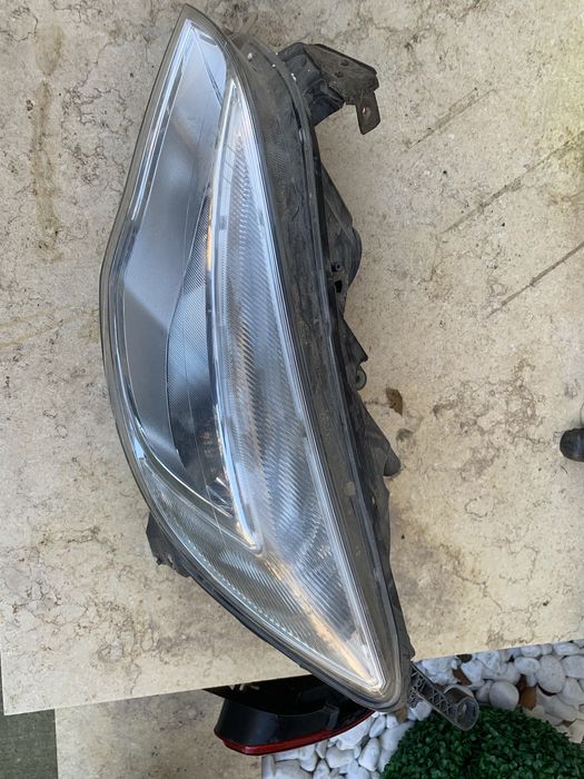 Far Opel Astra J stanga