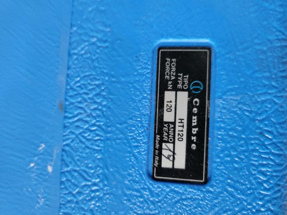 Presa sertizat hidraulica Cembre HT 120