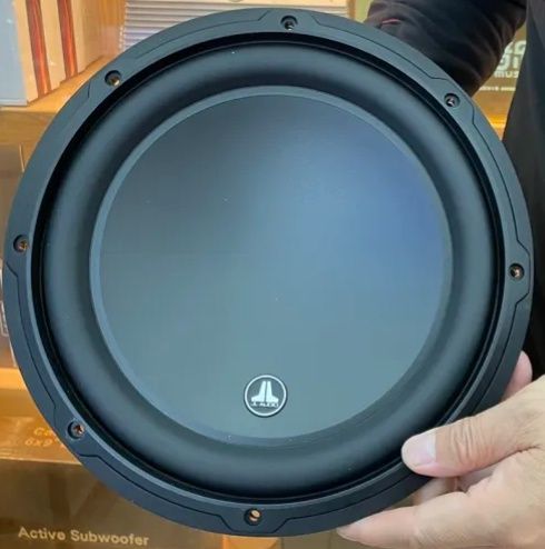 JL audio 10w3v3-4 subwoofer
