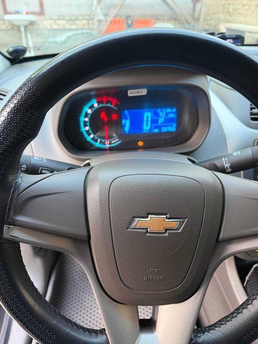 Chevrolet Cobalt 2024 — 4