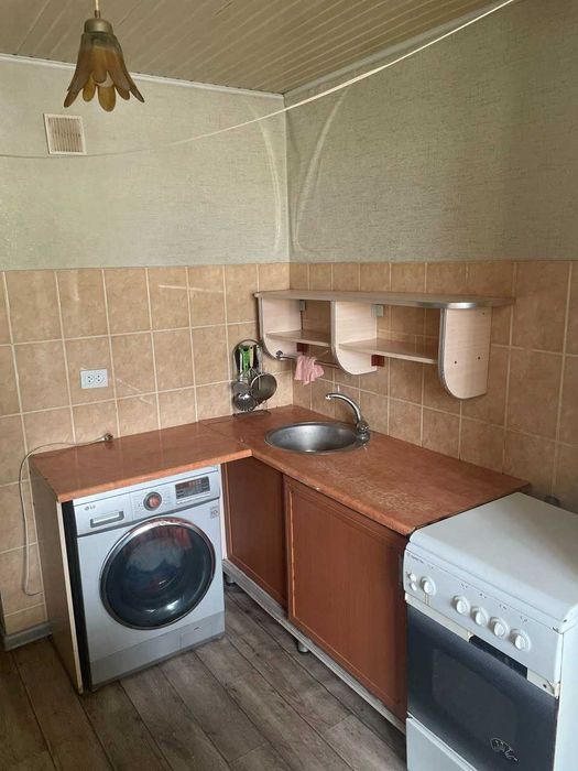 Продам квартиру СВОЮ!  2 -х комнатная квартира г.Алмалык