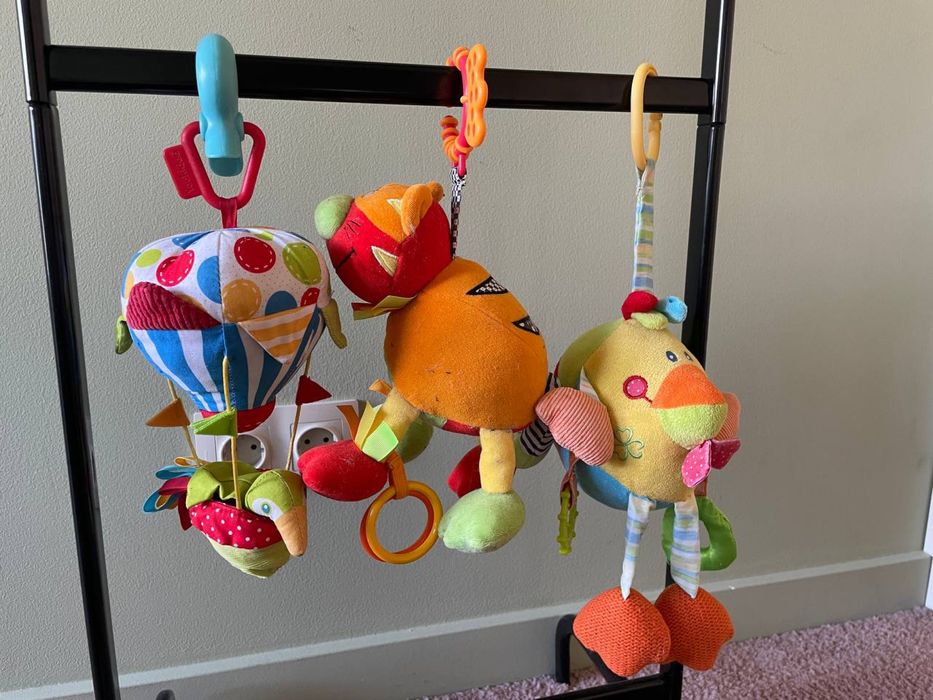 Развивающие игрушки