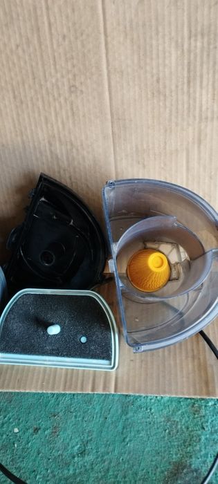 Пылесос lg 1600w.