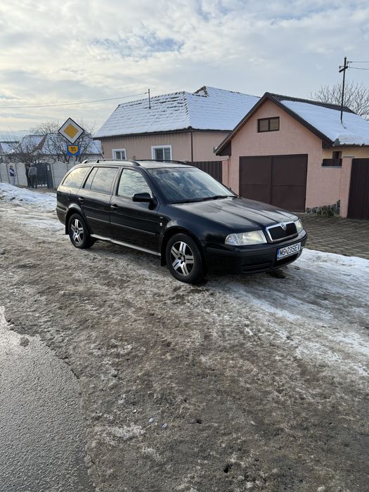 Vând skoda octavia 1