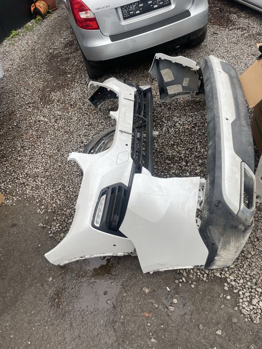 BMW X5 G05-Предена и задна броня+ раздуфки за калници и кори