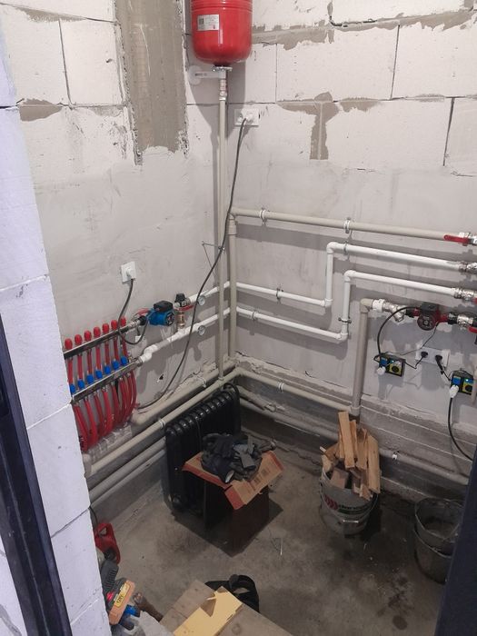 Продам дом  черновой