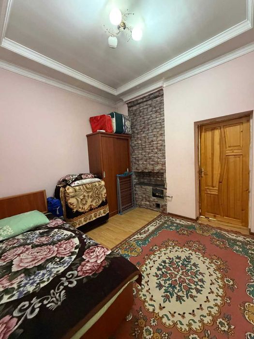 Уч кахрамон Шредр боги йонида 4,3 сотик 6 хона Ховли Срочно сотилади