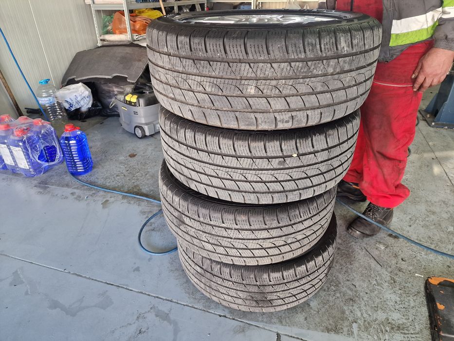 Гуми с Джанти Mercedes ML W166 255/55 R 18 Dot 2024