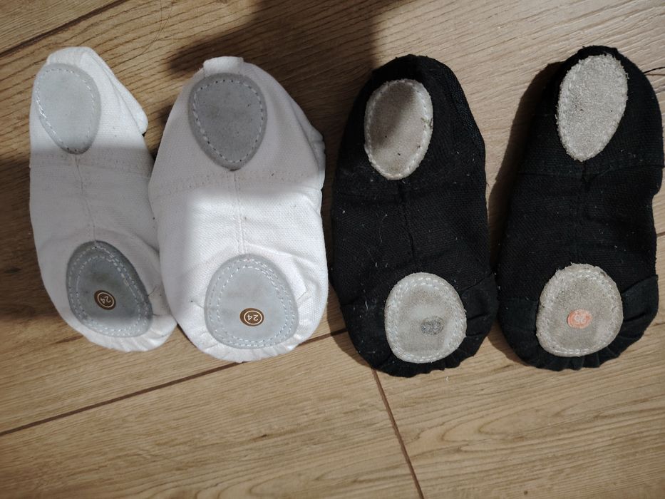 Продам  балетки (чешки)