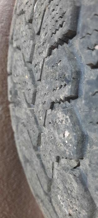 Резина Yokohama.  .