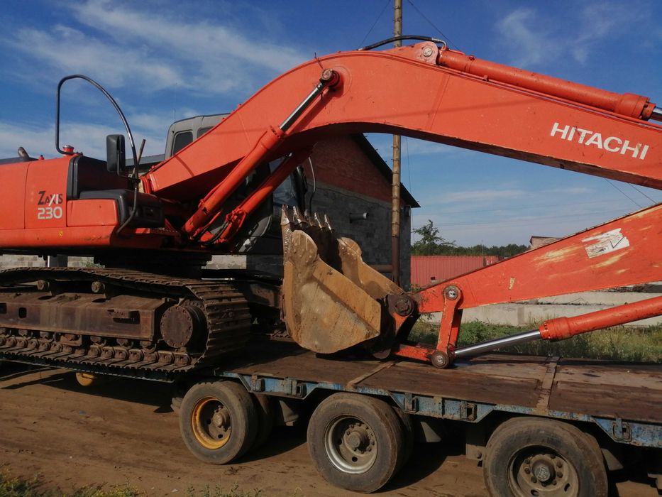 продам экскаватор Хитачи