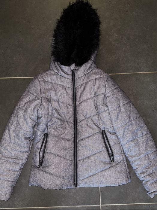Детско зимно яке,чисто ново!