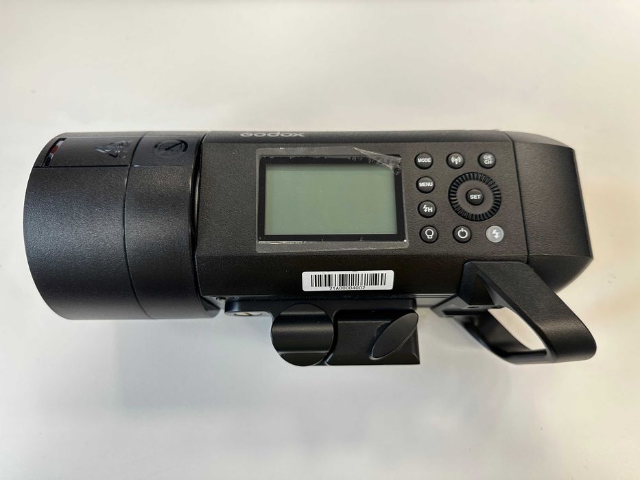 Godox AD400 Pro светкавица