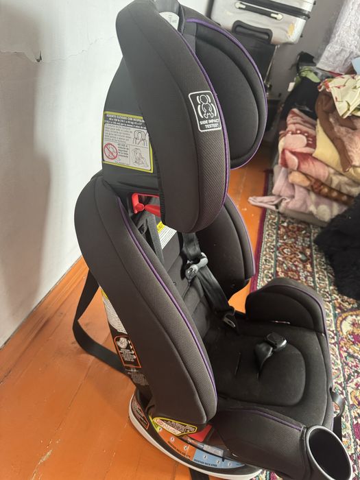 Детское кресло в отличном состоянии