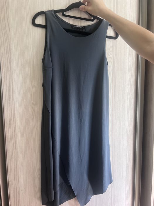 Платья  в отличном состоянии