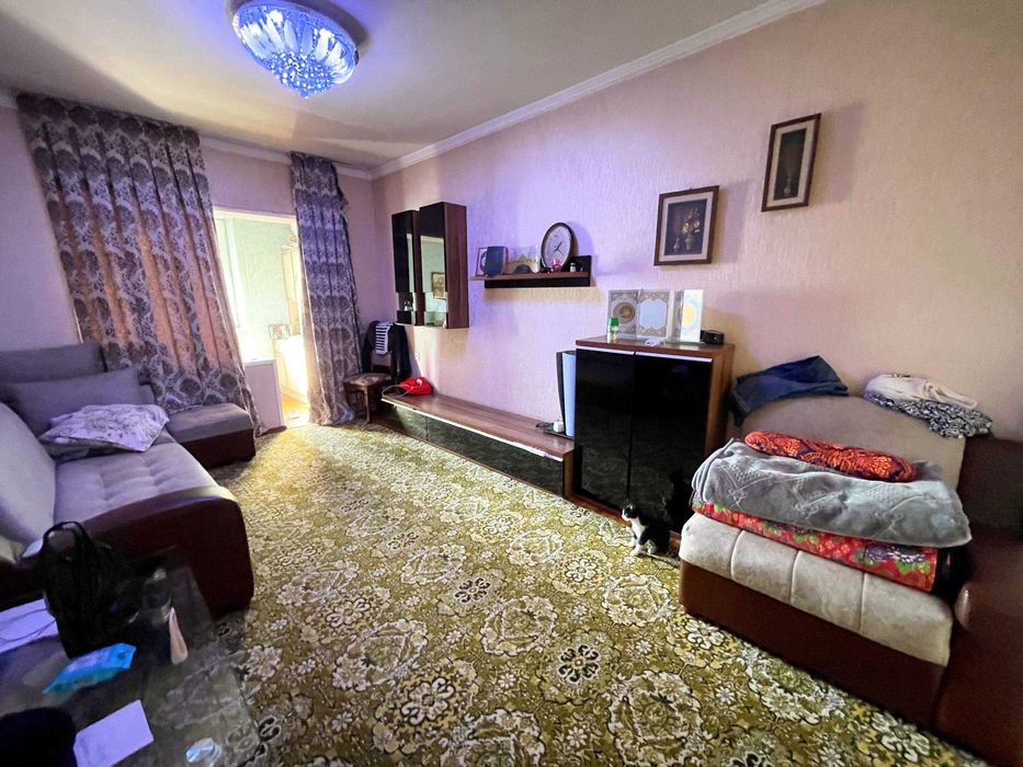 Продаётся 3х комнатная квартира Кадышева