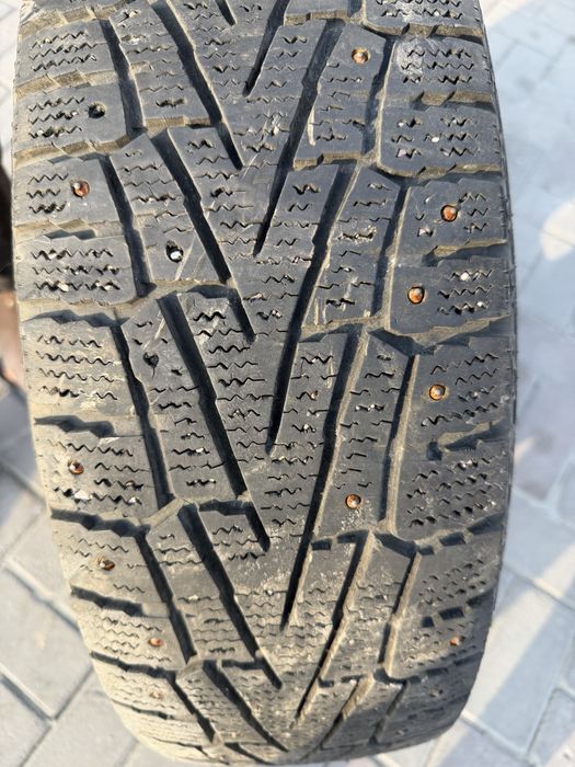 Продам диск с зимней резиной на лексус rx300