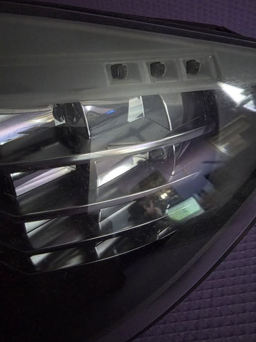 Far stanga BMW E90 E91