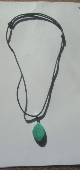 Комплект от естествени камъни,гривна, обици,сребро