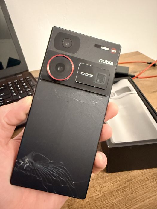 Vand Nubia z60 ultra