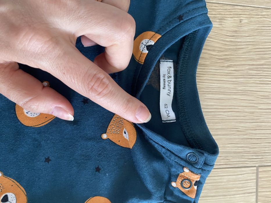 Set salopeta h&M marime 56 si bluzita sinsay 62