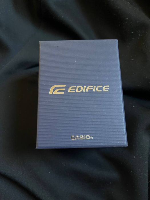 Часы Casio EDIFICE кварцевые