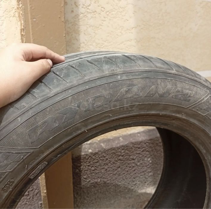 Шина на машин размер 225/55 R17