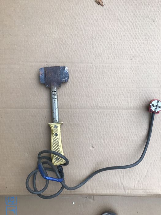 Ciocan de Lipit Rusesc Lieha 100w