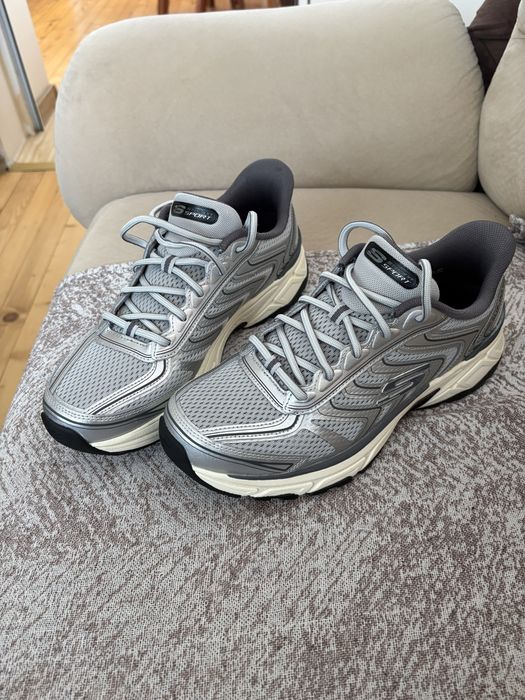 Skechers Маратонки