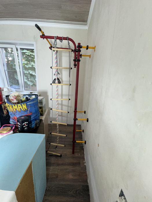 Лестница, шведская стенка